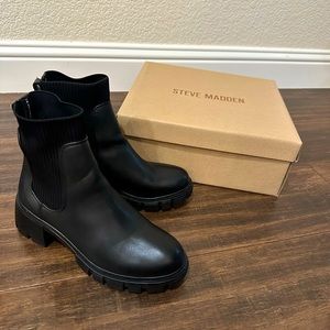 Steve Madden Hayle Platform Chelsea Boot